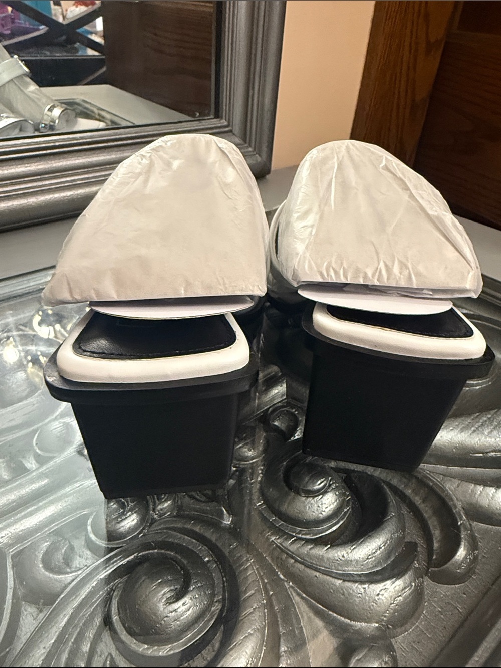 Franco Sarto 5.5 Frenza White & Silver Square Toe Block Heel Mule Sandal - Picture 6 of 10